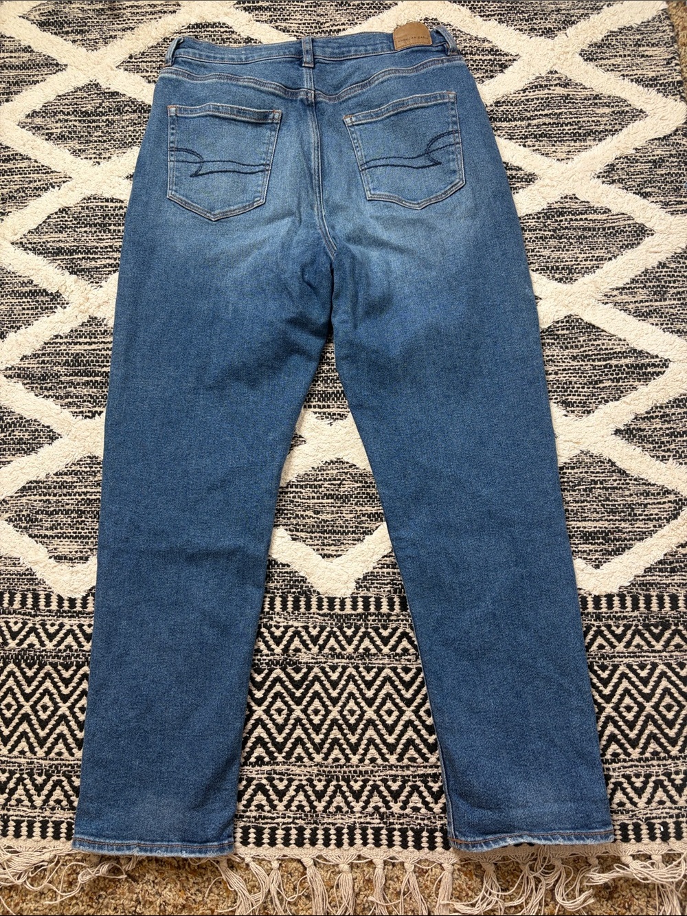 American Eagle Outfitters High-Rise Button-Fly Women’s Jeans size 10 long - Picture 6 of 7